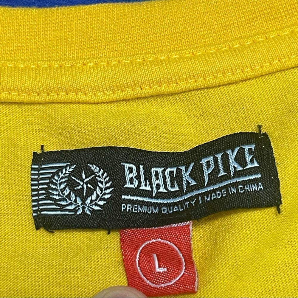 Black Pike T-shirt L  - Picture 11 of 13